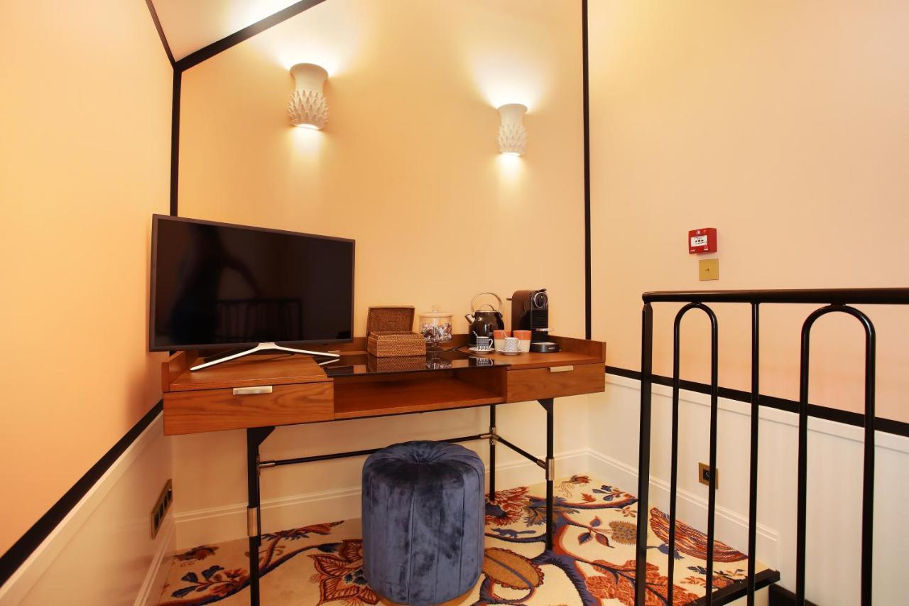 Pick A Flat'S - A Bedroom In Le Marais Paris Bagian luar foto